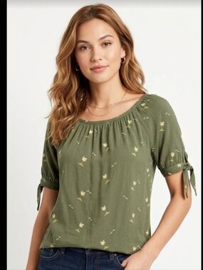 "Style & Co" (M) Very Cute Green Floral Top In Excellent Condition